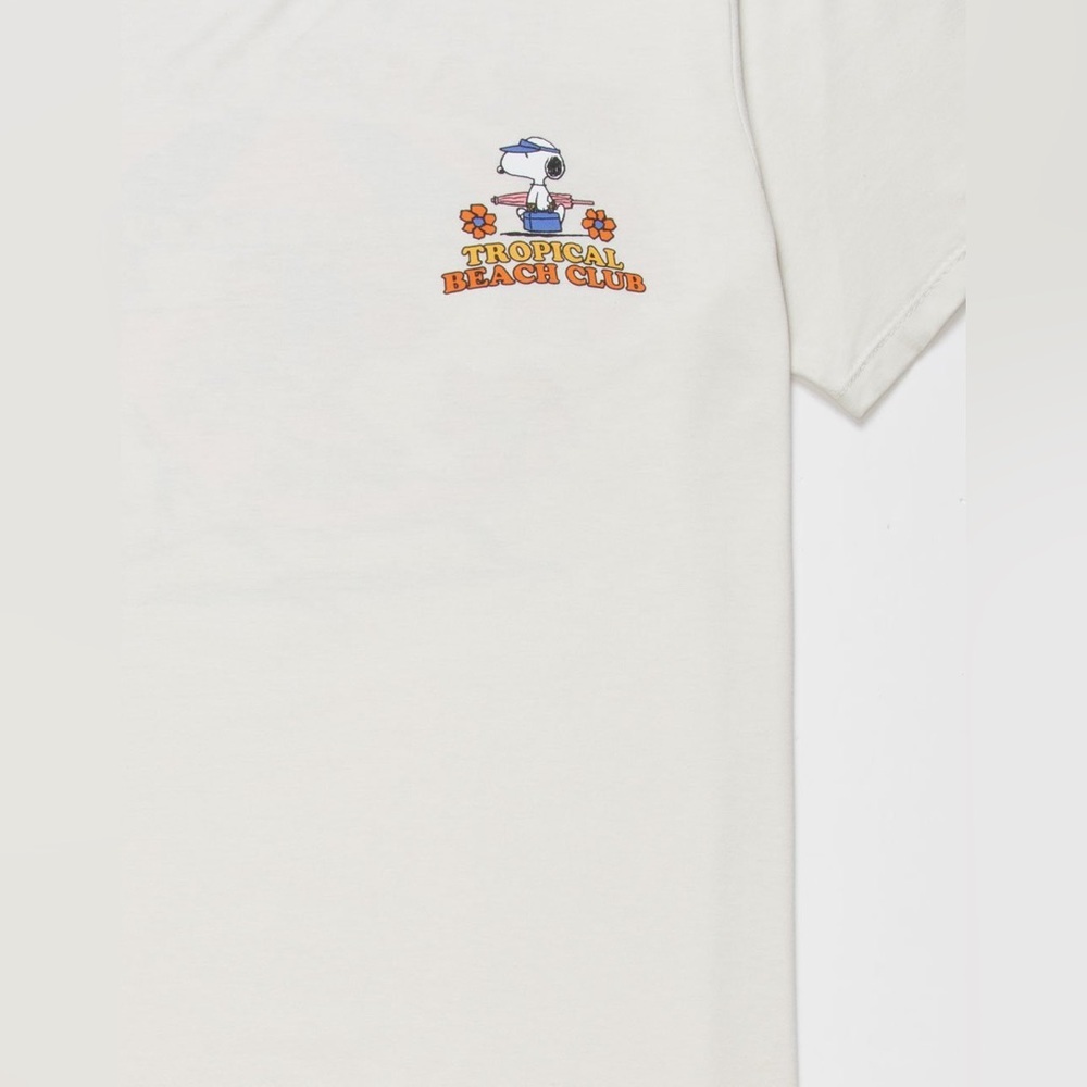 Peanuts Snoopy 100% Cotton Tropical Beach Club T-Shirt - Picture 2 of 13